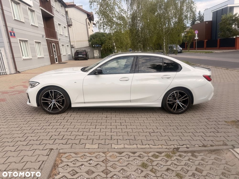 BMW Seria 3 318d M Sport - 2
