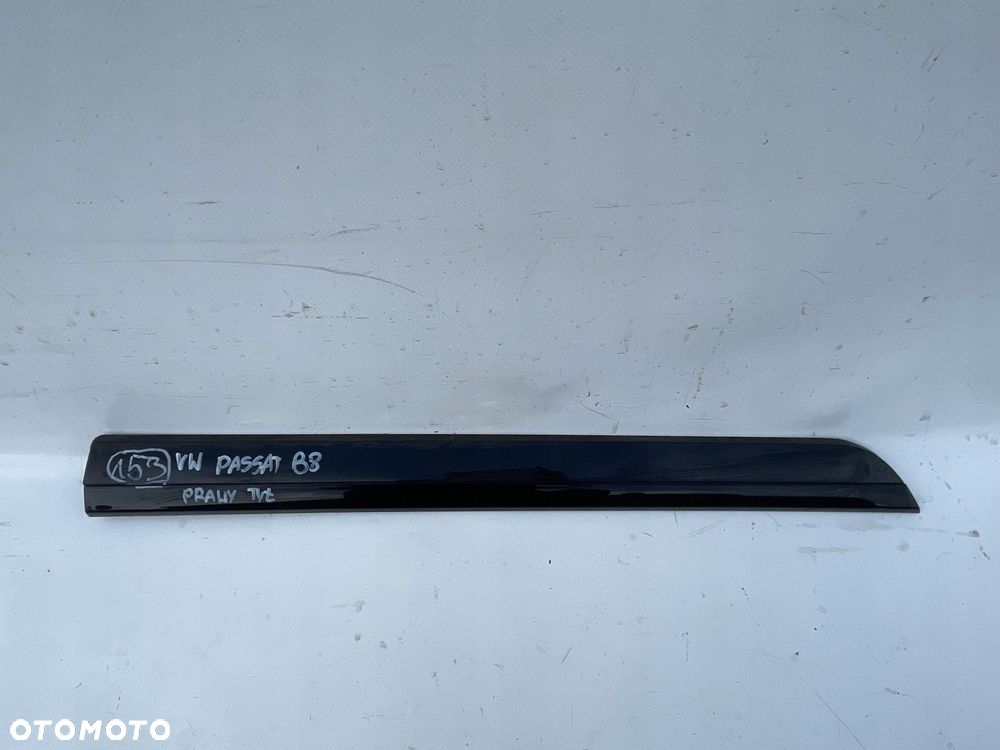 VW PASSAT B8 LISTWA NA TYLNE PRAWE DRZWI 3G0854950 - 2