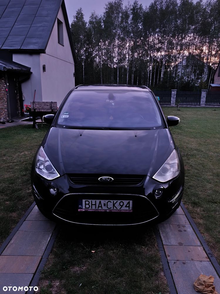 Ford S-Max - 8