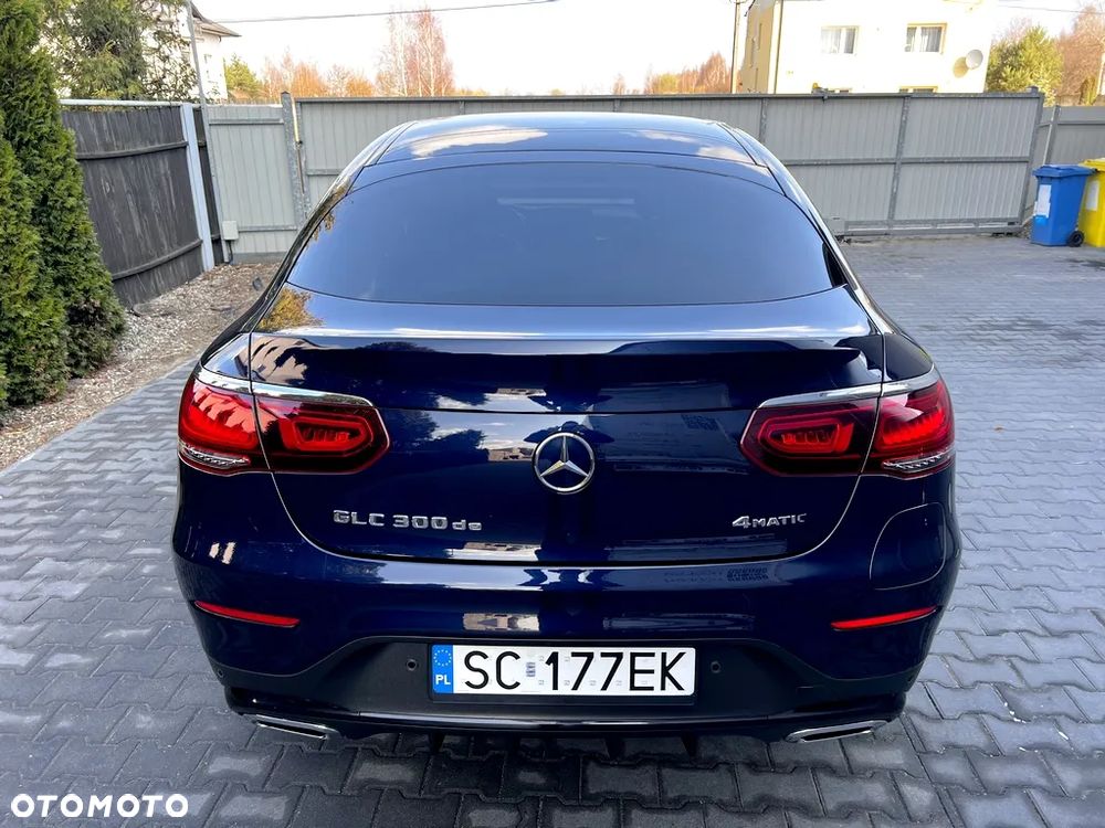 Mercedes-Benz GLC 300 de 4-Matic Business Edition - 7