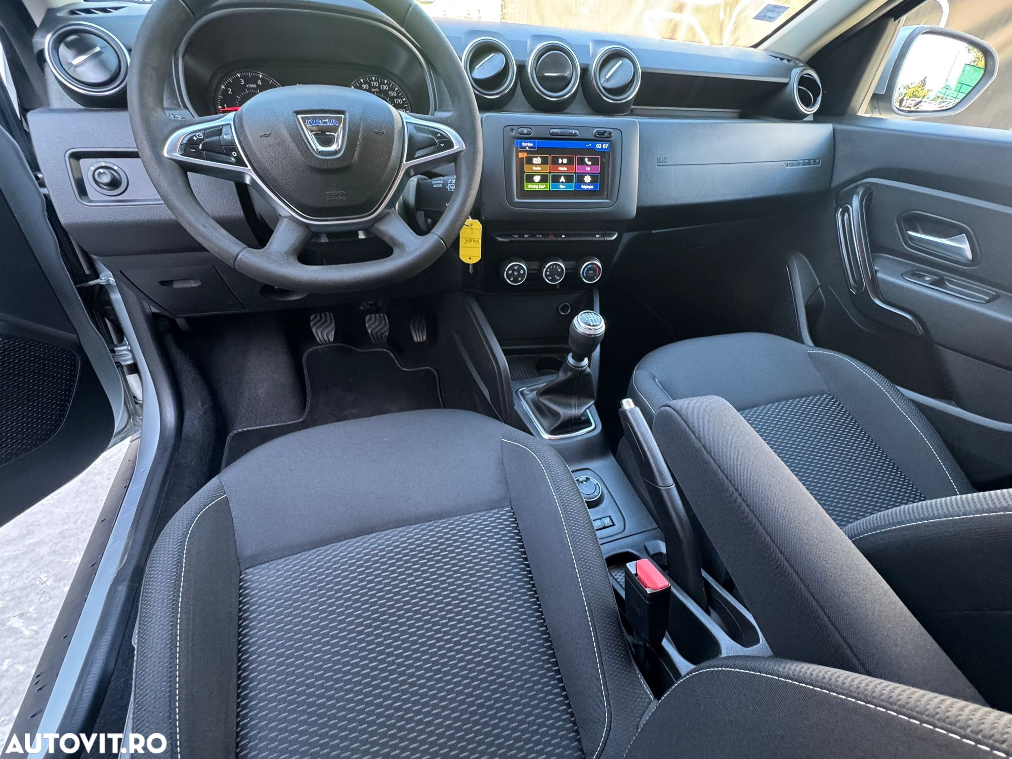 Dacia Duster 1.5 Blue dCi 4WD Comfort - 6