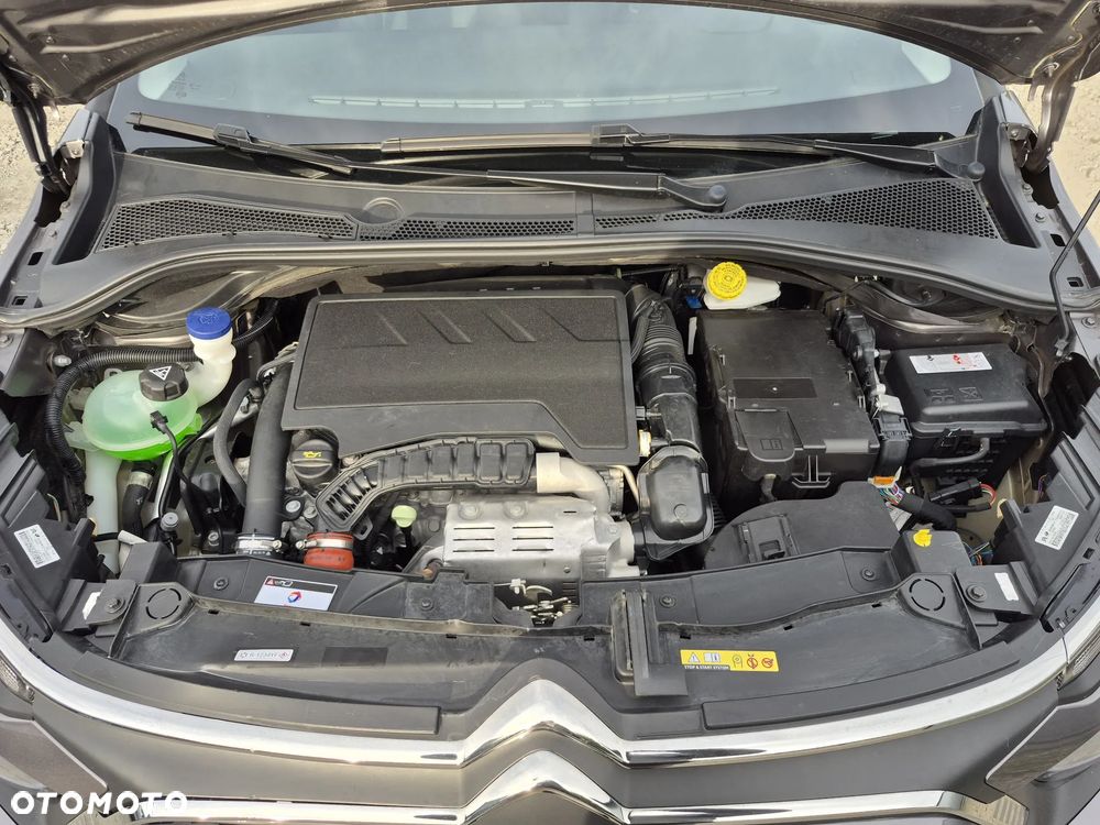Citroën C3 1.2 PureTech Shine EAT6 - 30