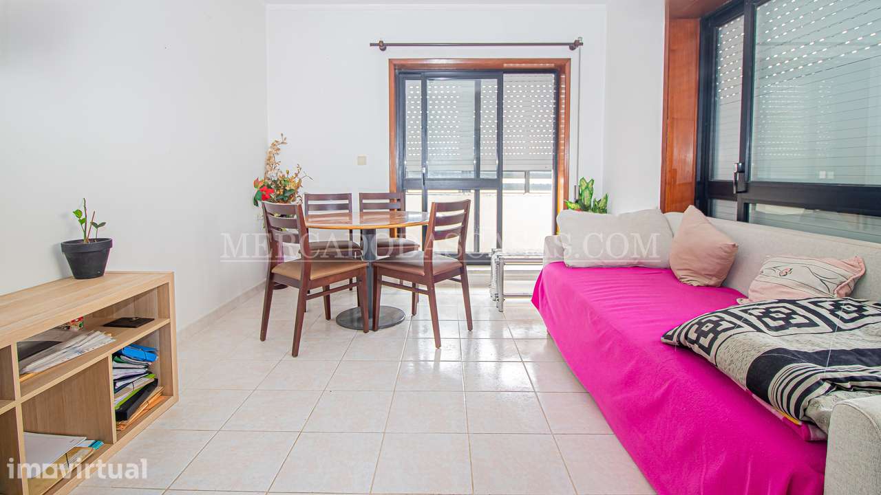 Apartamento T1  elevador, boa área, vista mar centro cidade - Grande imagem: 5/13