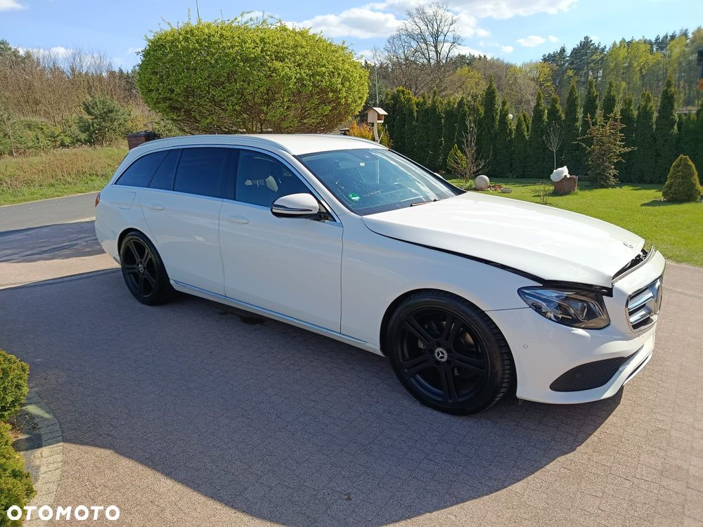 Mercedes-Benz Klasa E 220 d 9G-TRONIC - 7