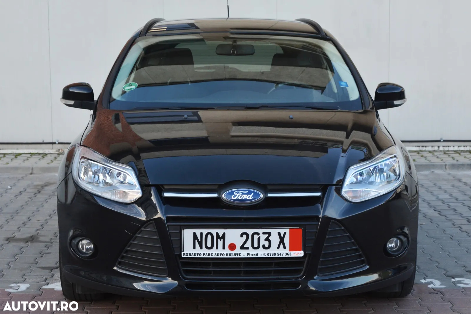Ford Focus 1.0 EcoBoost Start-Stopp-System TREND - 2