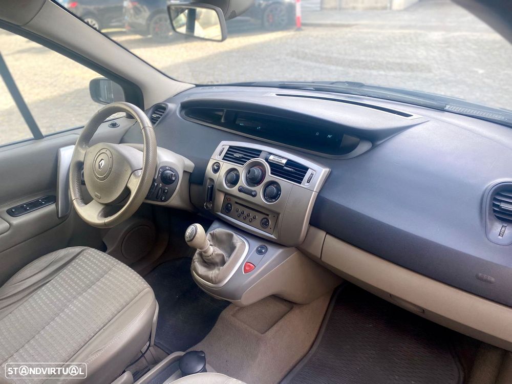 Renault Grand Scénic 1.5 dCi Privilège - 19