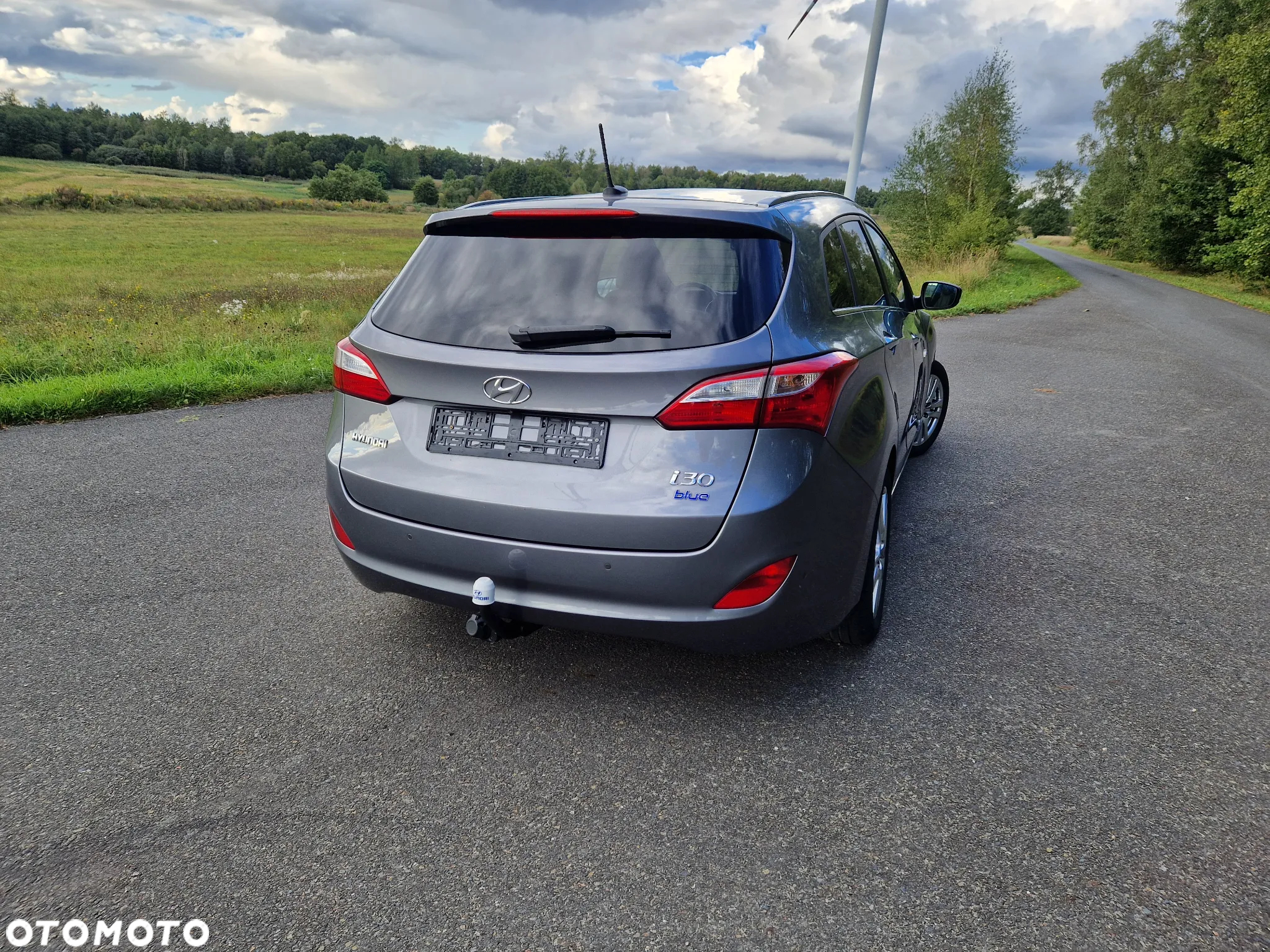 Hyundai i30 blue 1.6 CRDi Trend - 6