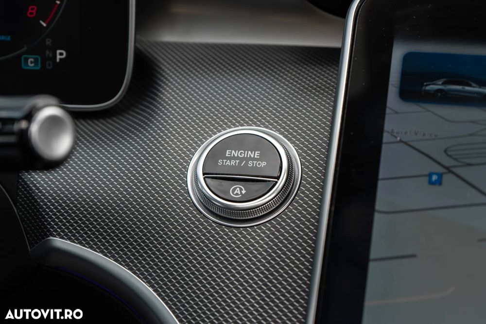 Mercedes-Benz C 300 4MATIC 9G-TRONIC AMG Line - 41