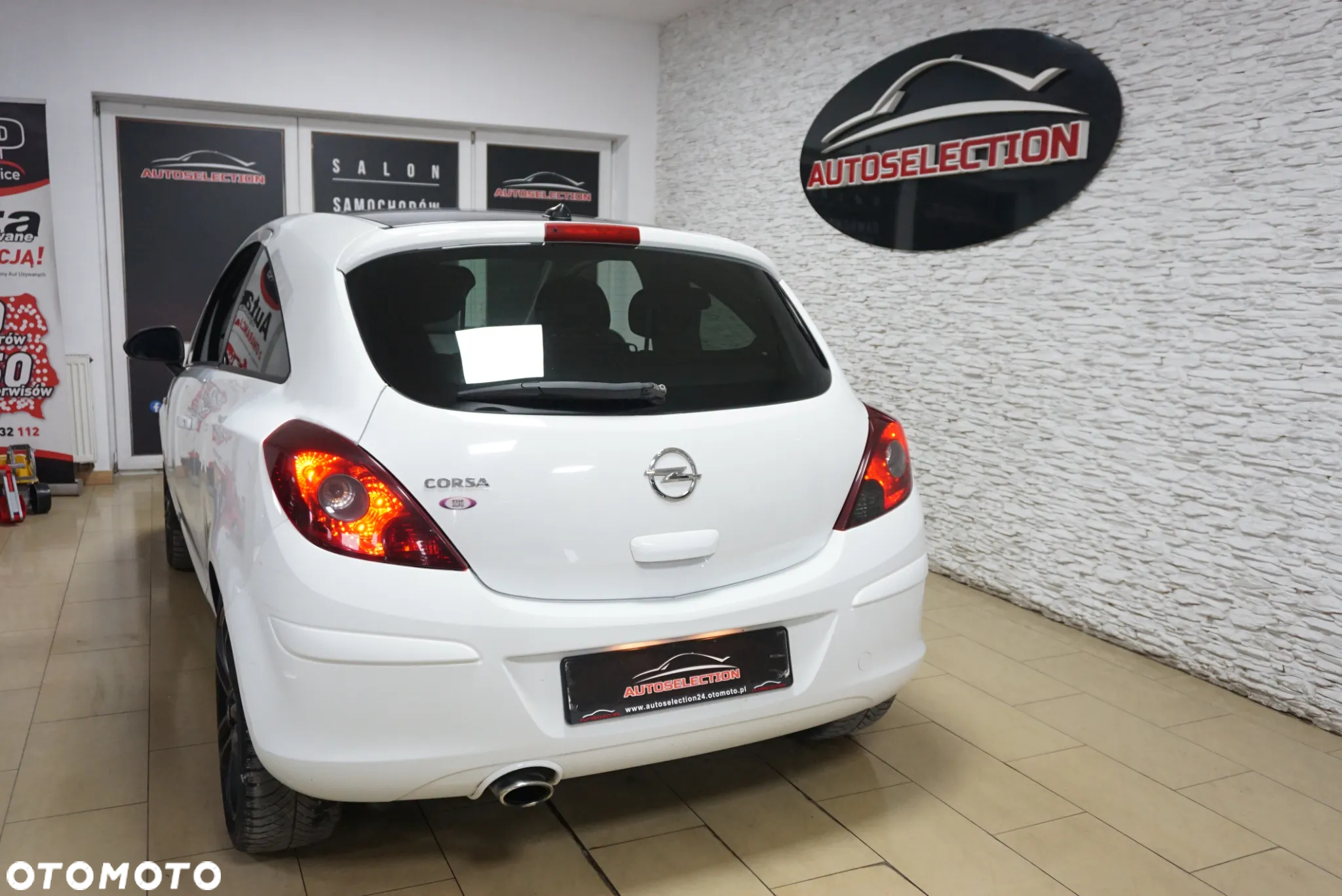 Opel Corsa 1.4 16V Color Edition - 8