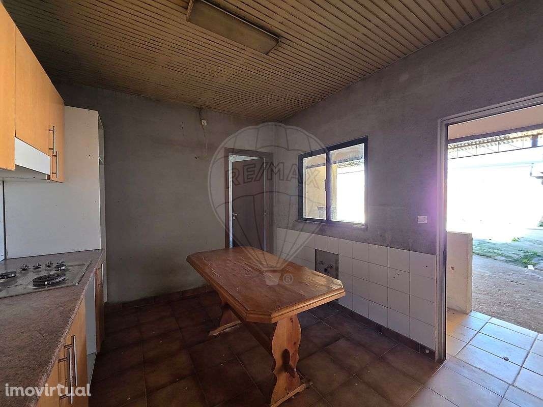 Moradia T2 para venda - Grande imagem: 3/30