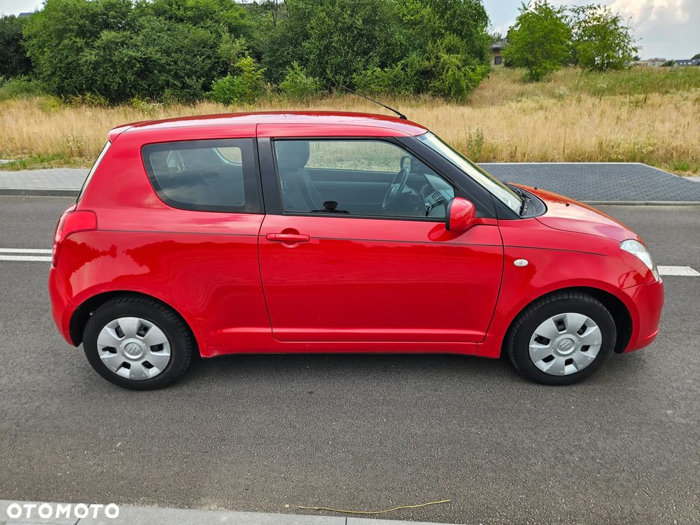 Suzuki Swift 1.3 Classic - 4