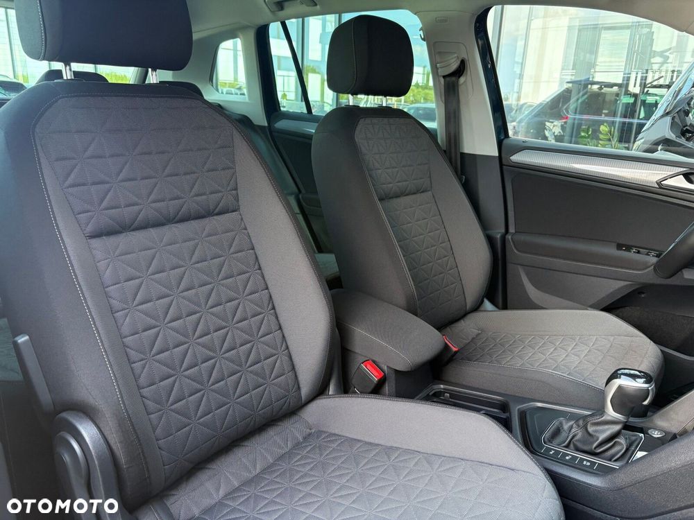 Volkswagen Tiguan - 18