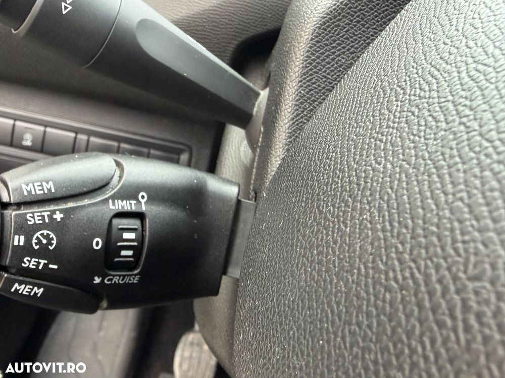 Peugeot 308 BlueHDi 130 Stop & Start Style - 21