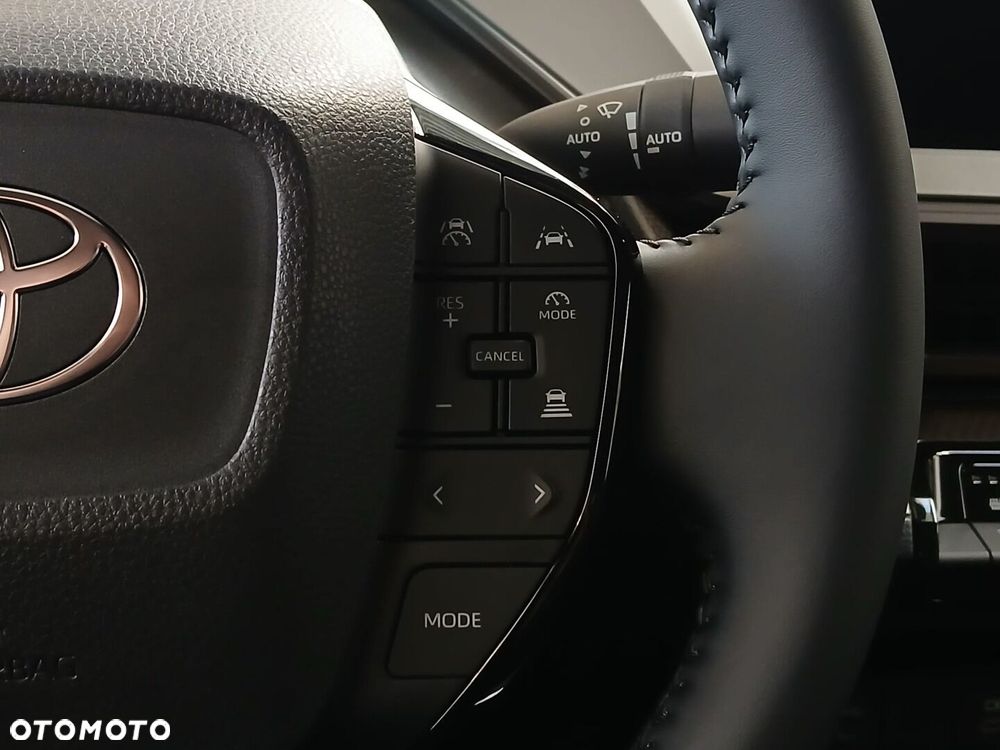 Toyota Prius - 23