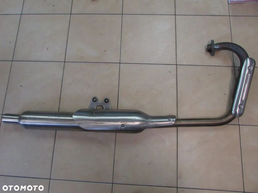 Benelli Imperiale 400 układ wydechowy tłumik kolano - 1