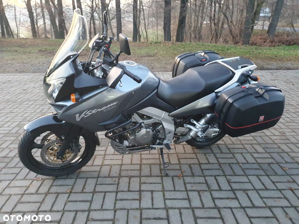 Suzuki V-STROM - 29