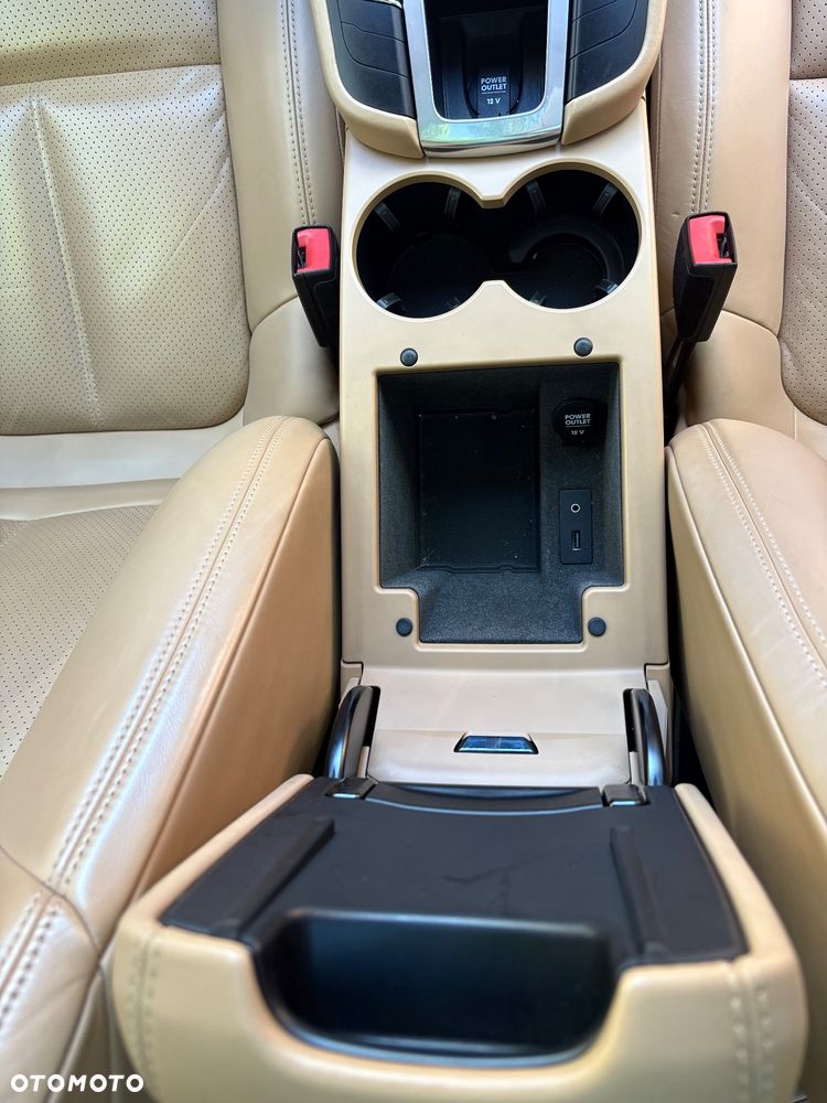 Porsche Macan - 31