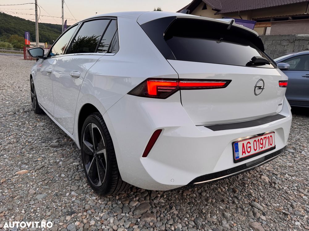Opel Astra 1.5 D Automatik GS Line - 30