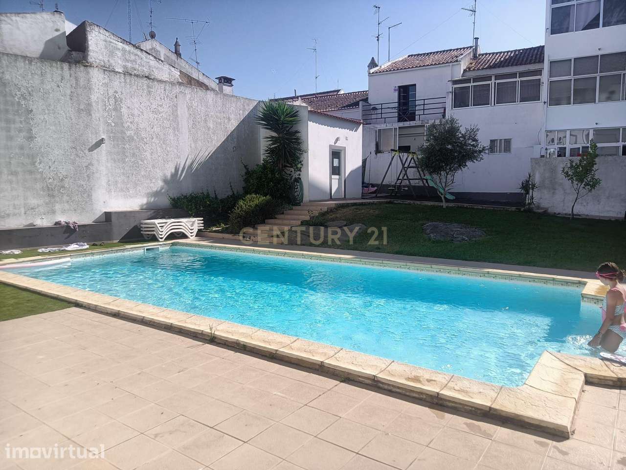 Apartamento T3, em condominio com piscina, no centro de Beja - Grande imagem: 3/49