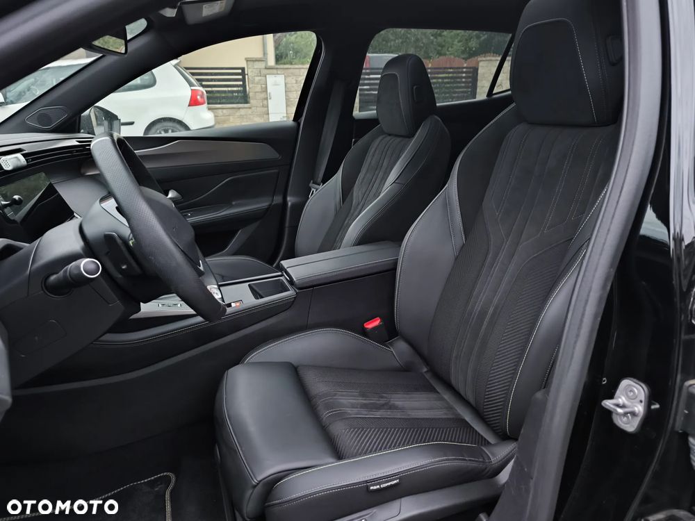 Peugeot 408 HYBRID 136 e-DSC6 GT - 6