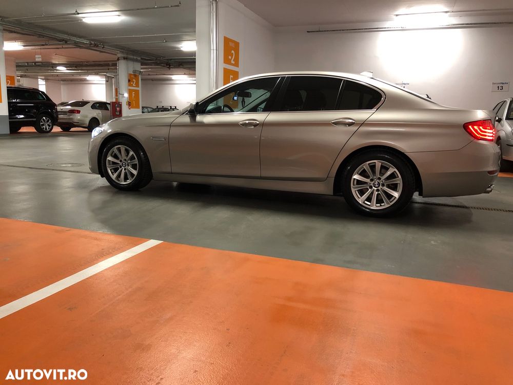 BMW Seria 5 525d xDrive AT - 6