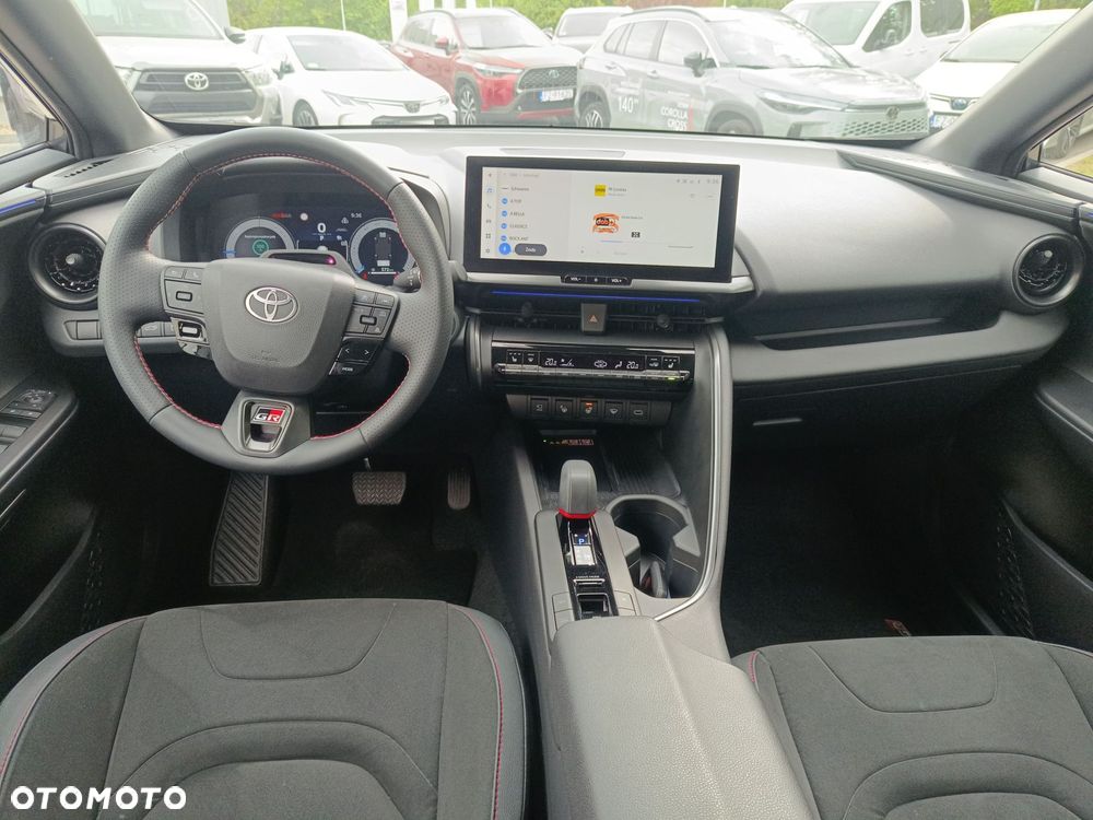 Toyota C-HR - 16