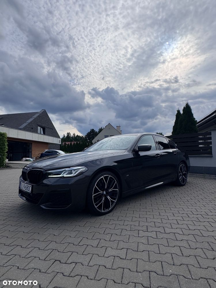 BMW Seria 5 530d xDrive mHEV M Sport sport - 39