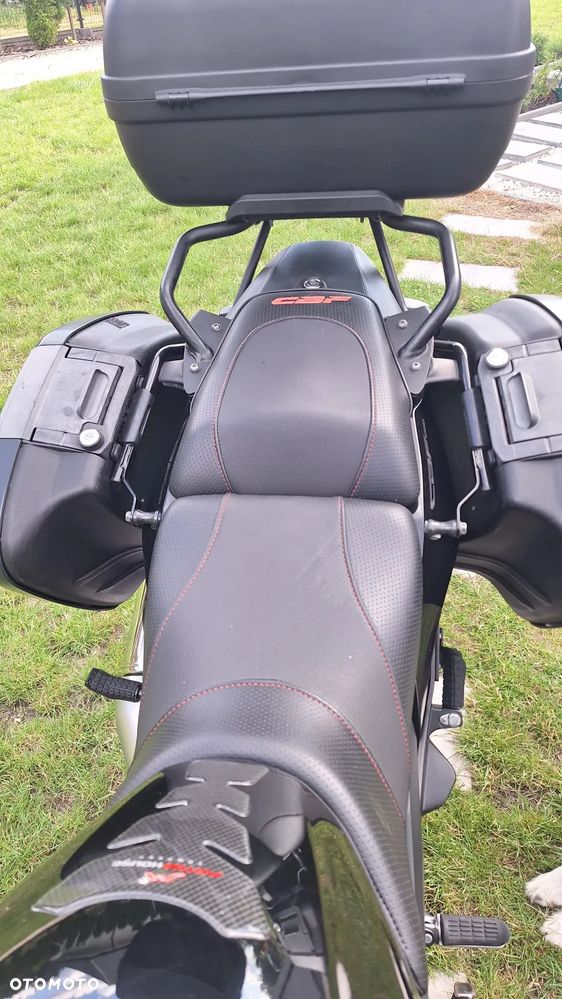 Honda CBF - 7