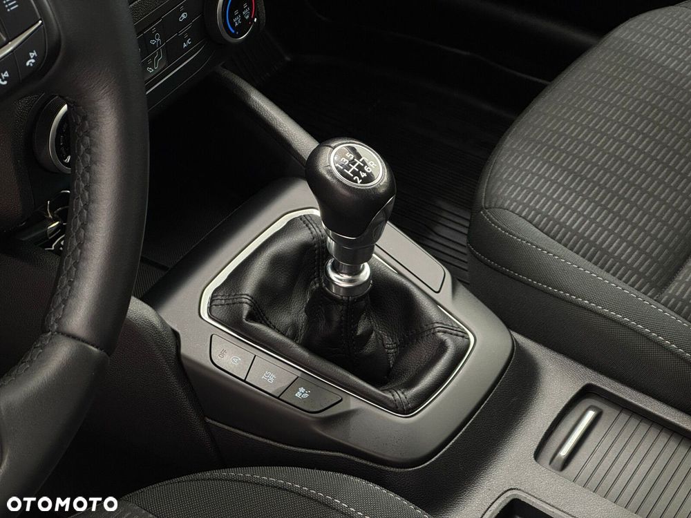 Ford Focus 1.0 EcoBoost Trend - 9