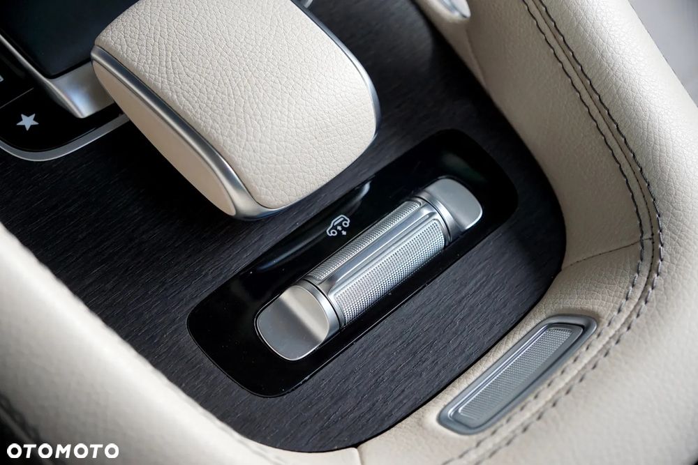 Mercedes-Benz GLS 400 d 4-Matic - 40