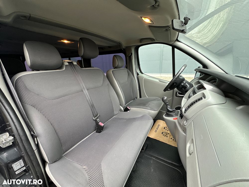 Opel Vivaro 2.5 CDTI L2H1 Design Edition - 32