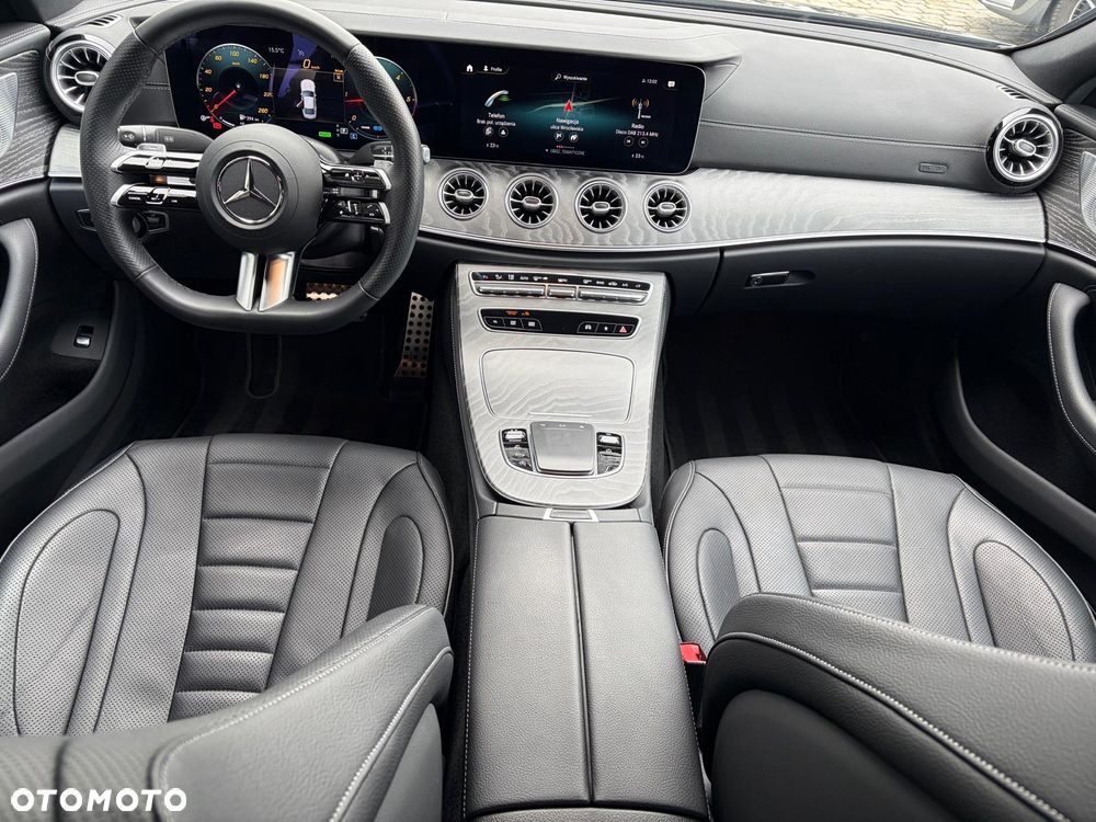 Mercedes-Benz CLS 300 d 4-Matic AMG - 18