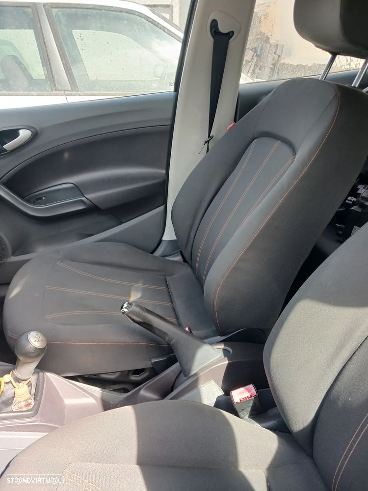 SEAT Ibiza ST 1.2 TDI CR Ecomotive Style - 9