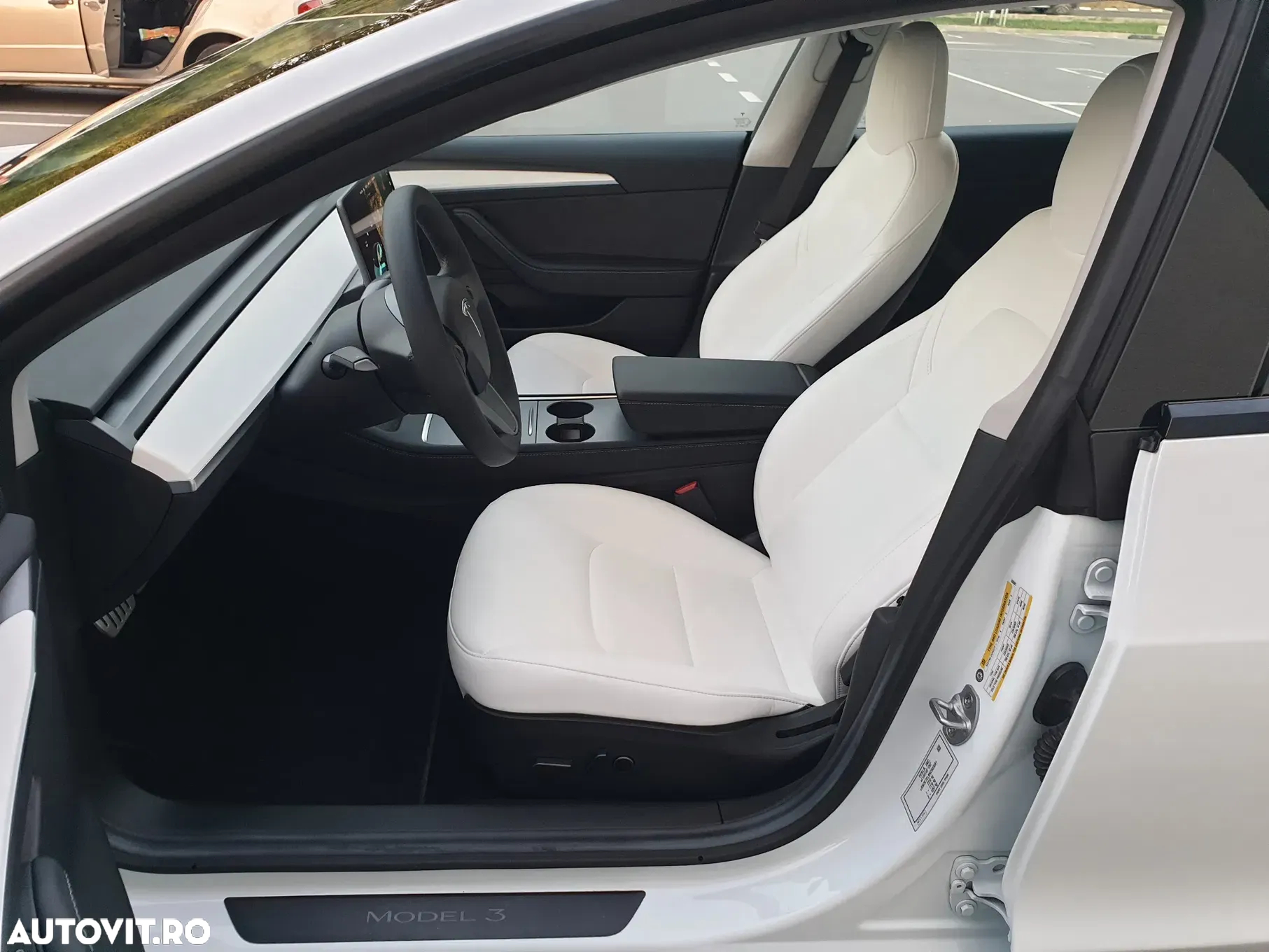 Tesla Model 3 Performance - 31