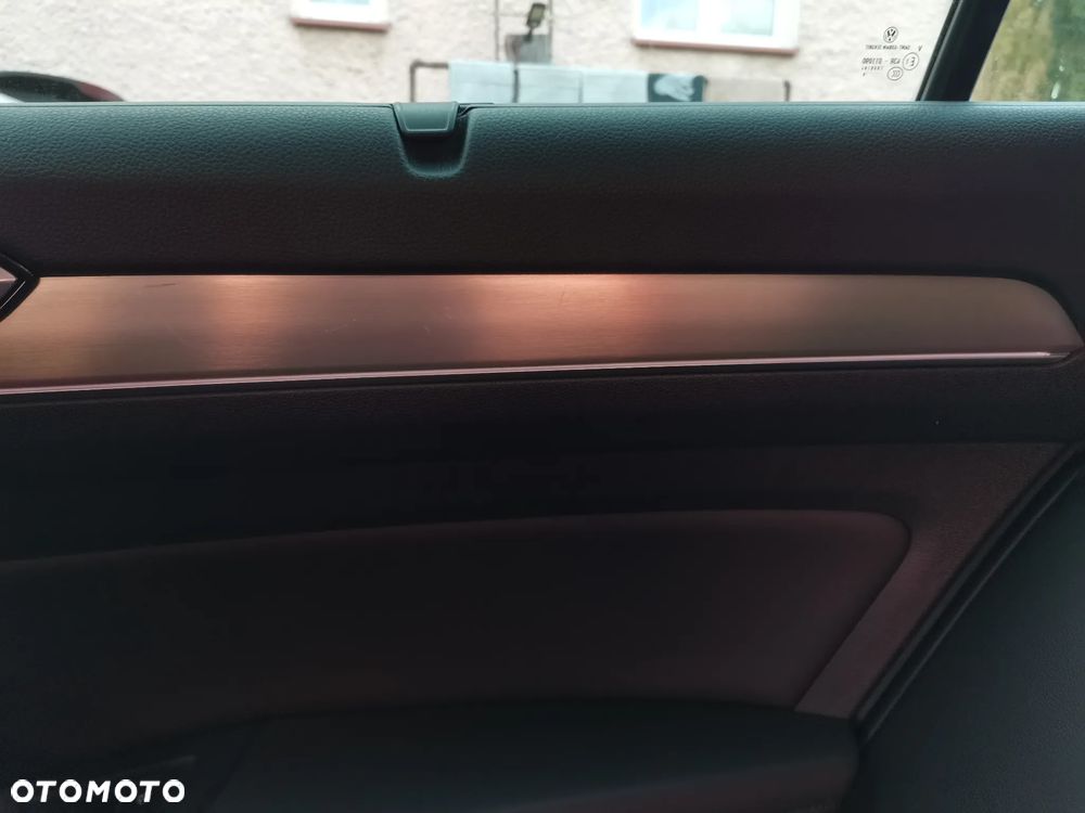 Volkswagen Passat 2.0 TDI BMT Highline - 18