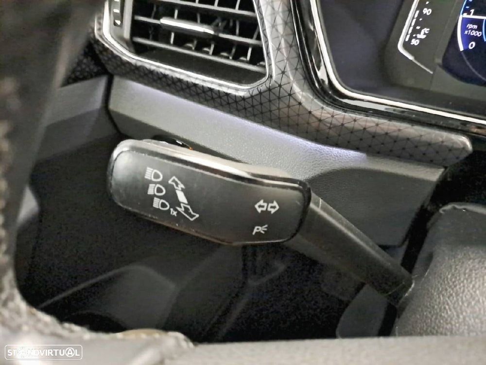 VW T-Cross 1.0 TSI Life - 15