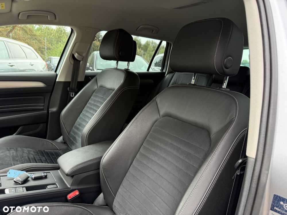 Volkswagen Passat 2.0 TDI (BlueMotion Technology) DSG Highline - 12