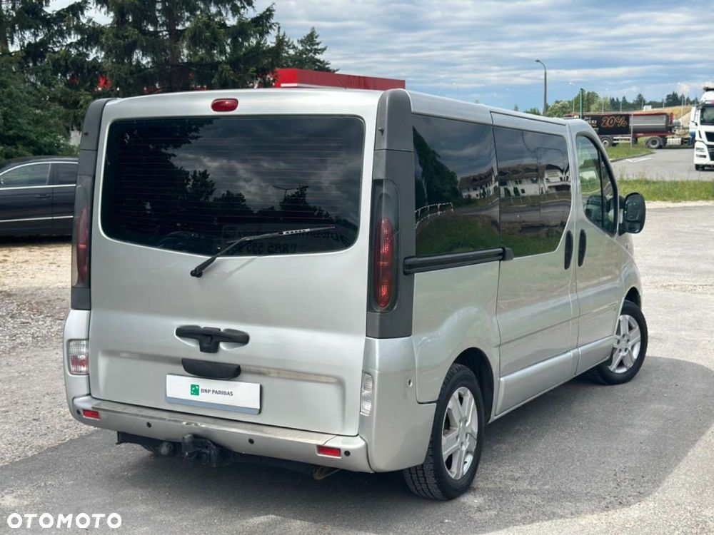 Opel Vivaro - 29