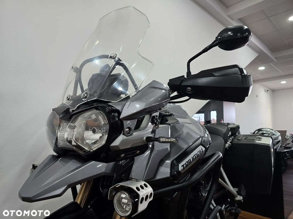 Triumph Tiger - 15