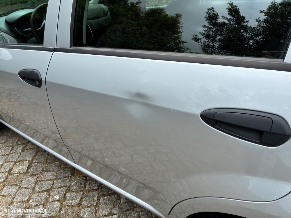 Fiat Punto 1.2 Easy S&S - 11