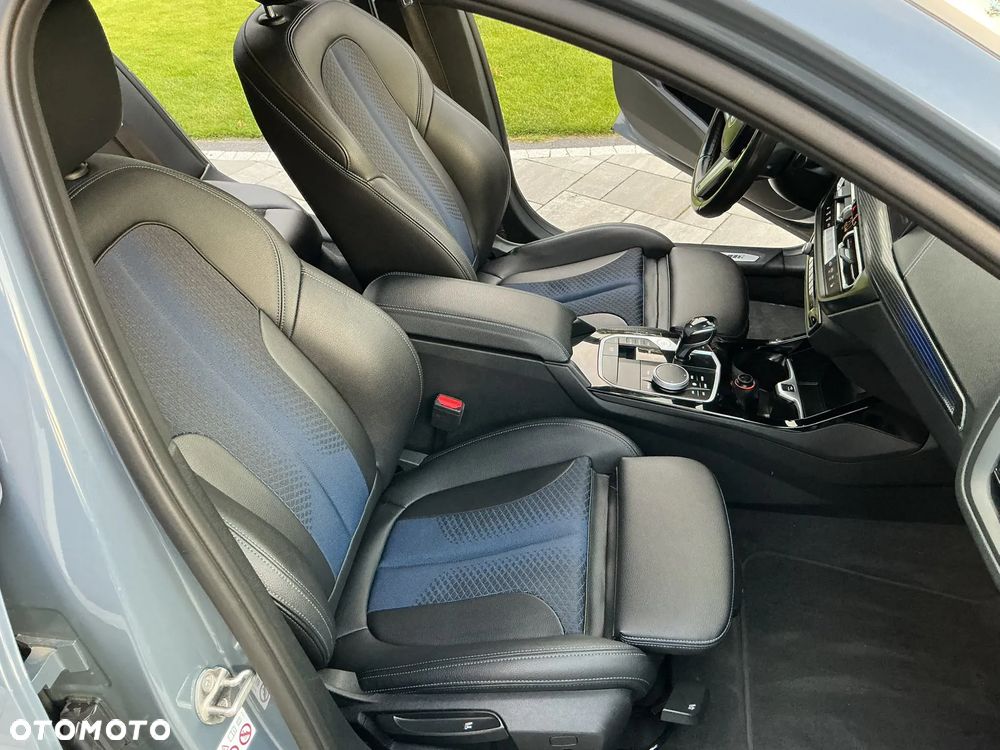 BMW Seria 1 - 16