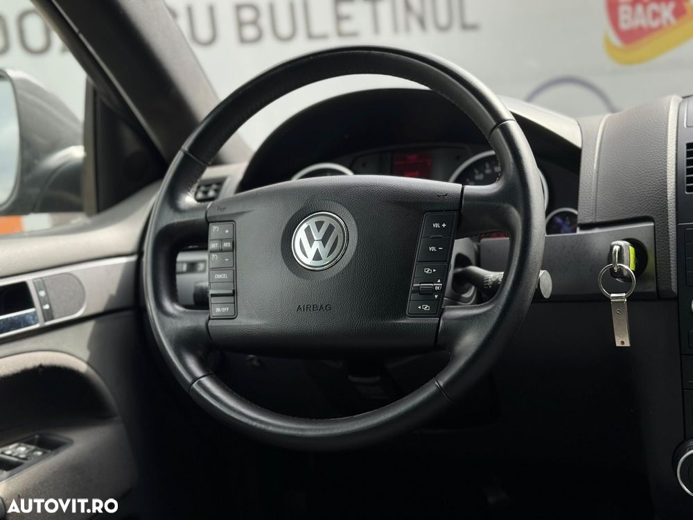 Volkswagen Touareg 2.5 R5 TDI DPF Aut. - 35