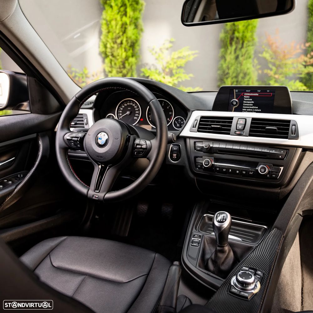 BMW 320 d Sport Line - 10