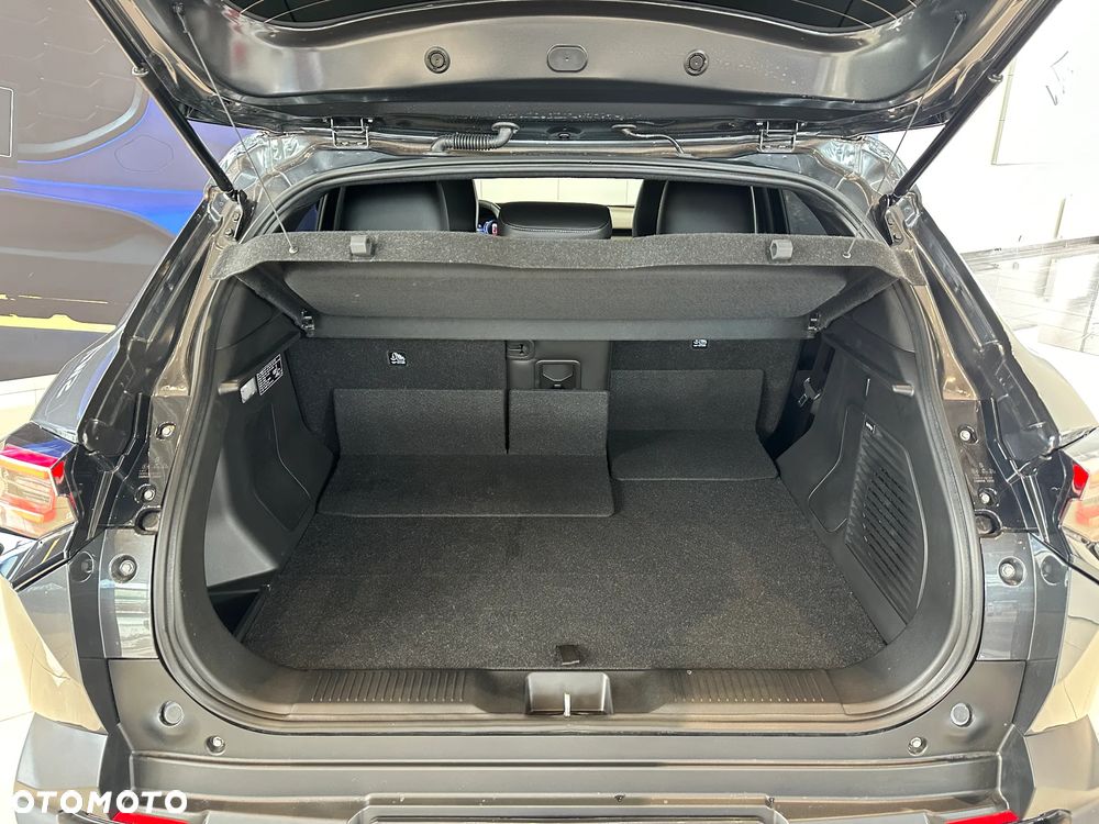 Suzuki e VITARA - 11
