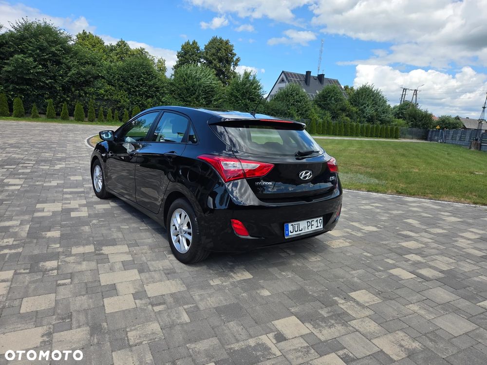 Hyundai i30 1.4 Style - 11