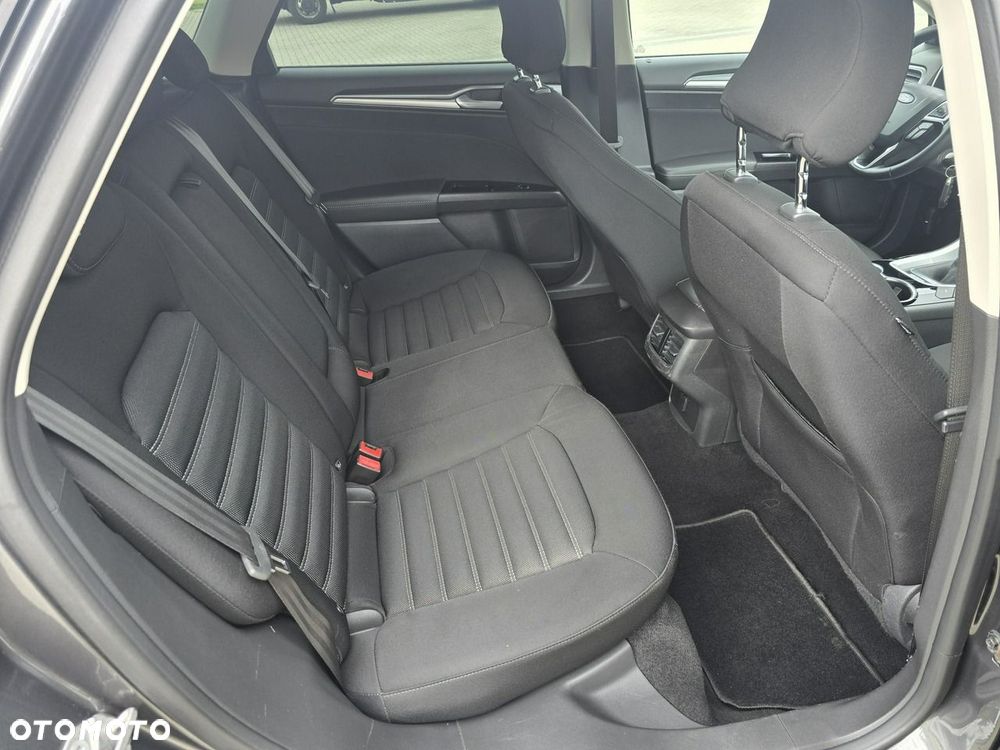 Ford Mondeo - 20
