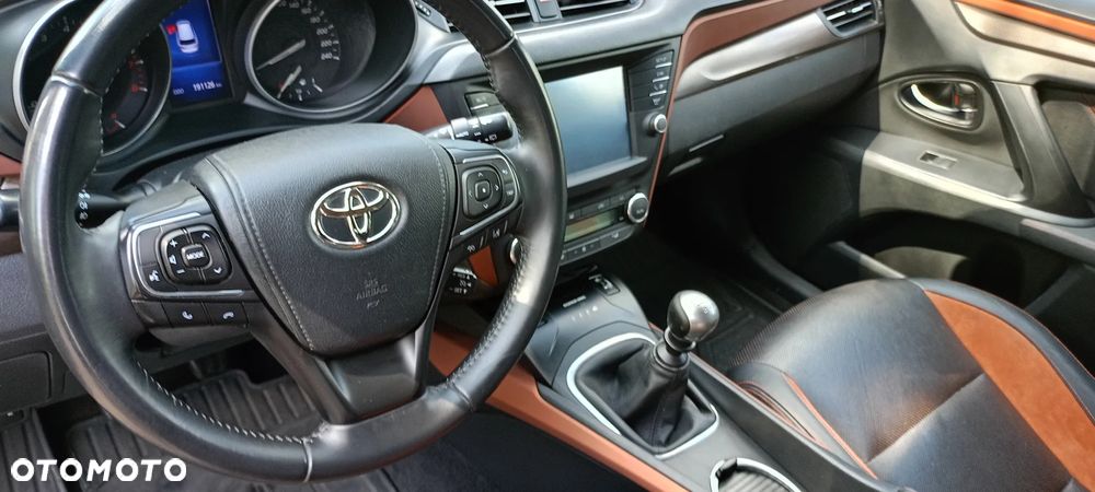 Toyota Avensis 1.8 Selection - 33