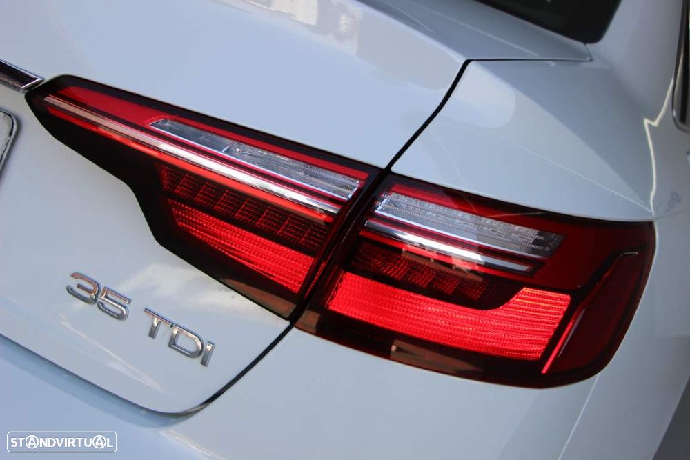 Audi A4 35 TDI S tronic - 11