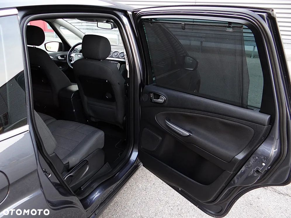 Ford S-Max 2.0 TDCi Titanium - 37