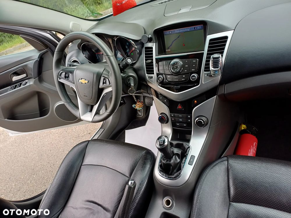 Chevrolet Cruze 2.0 VDCi LS - 11